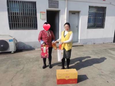 s_e1ee5740d4350efd_副本.jpg